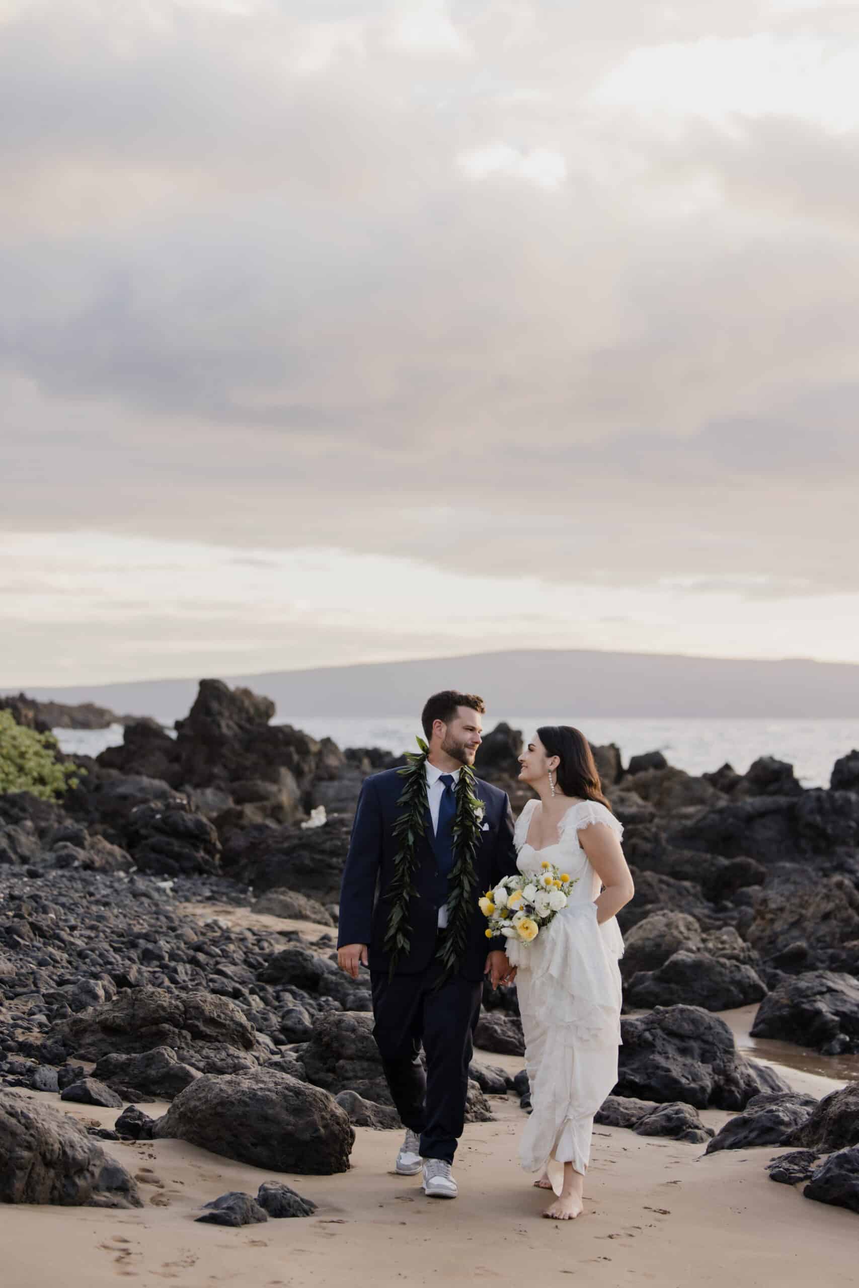 August-Dominic-Maui-Elopement-230-scaled - Roam Elopements