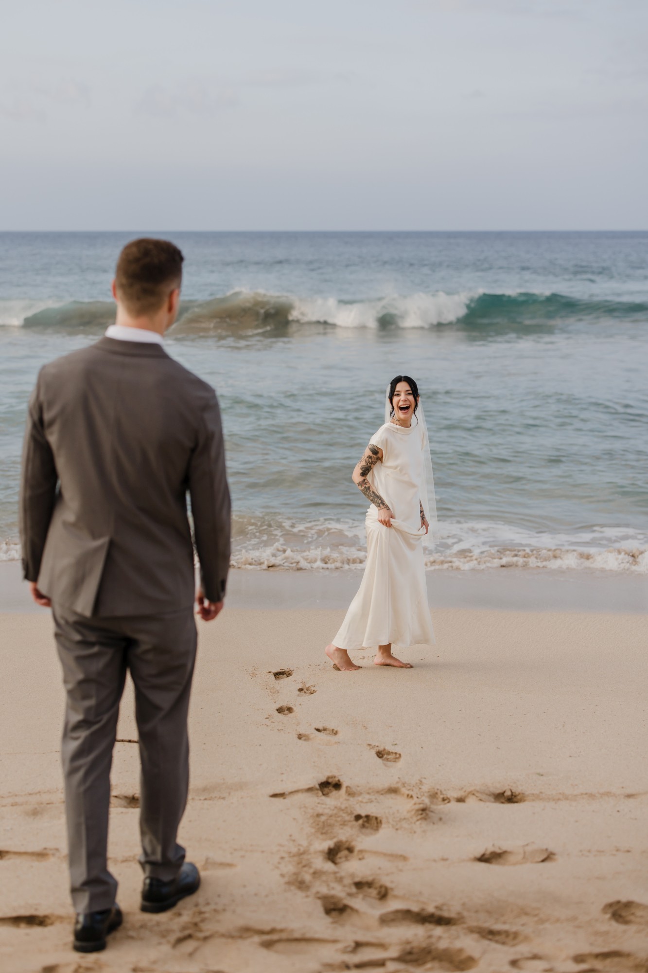 Jasmin Logan - Roam Elopements